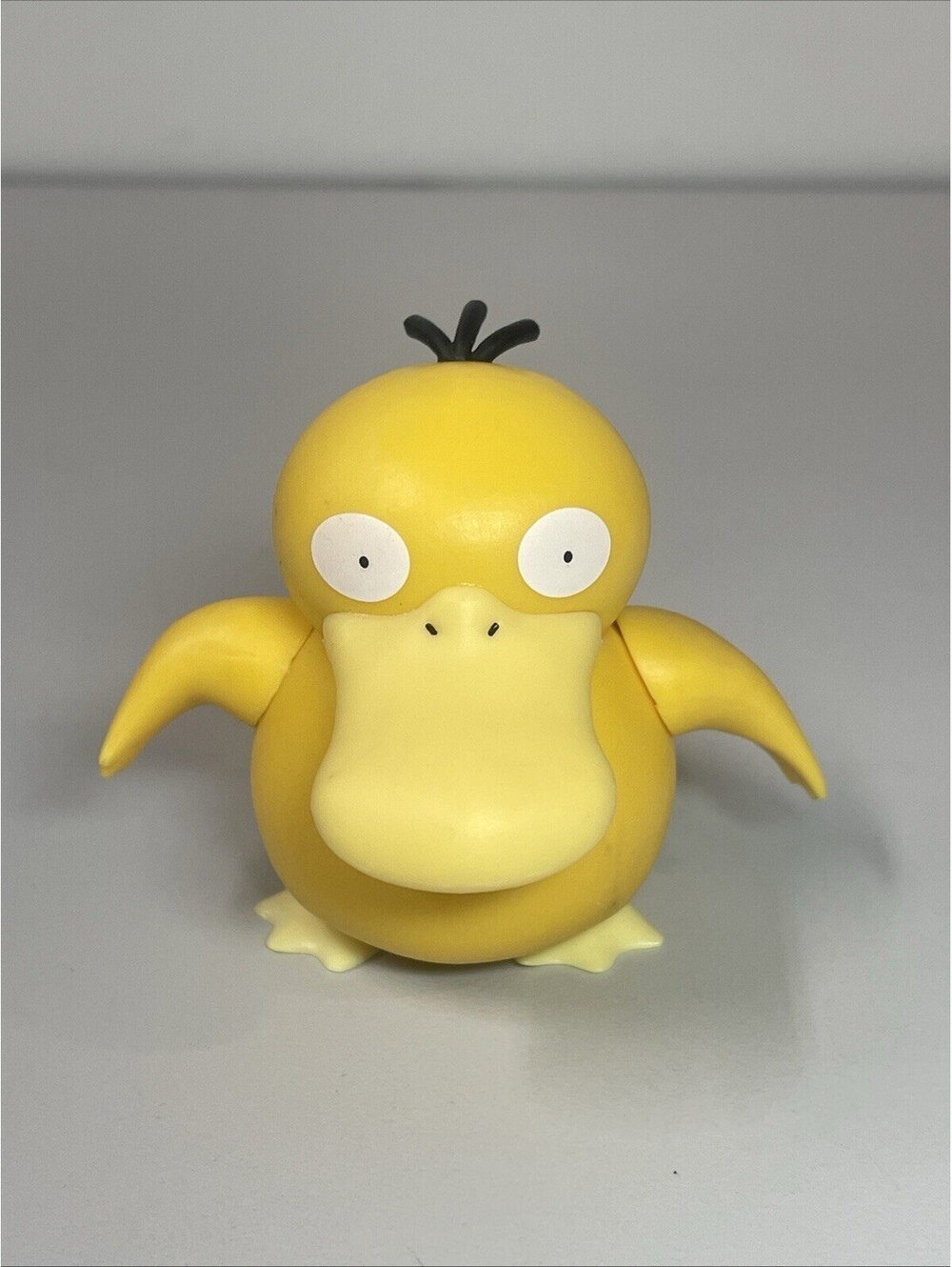 Pokemon Psyduck PVC Mini Action Figure 2019 Wicked Cool Toys